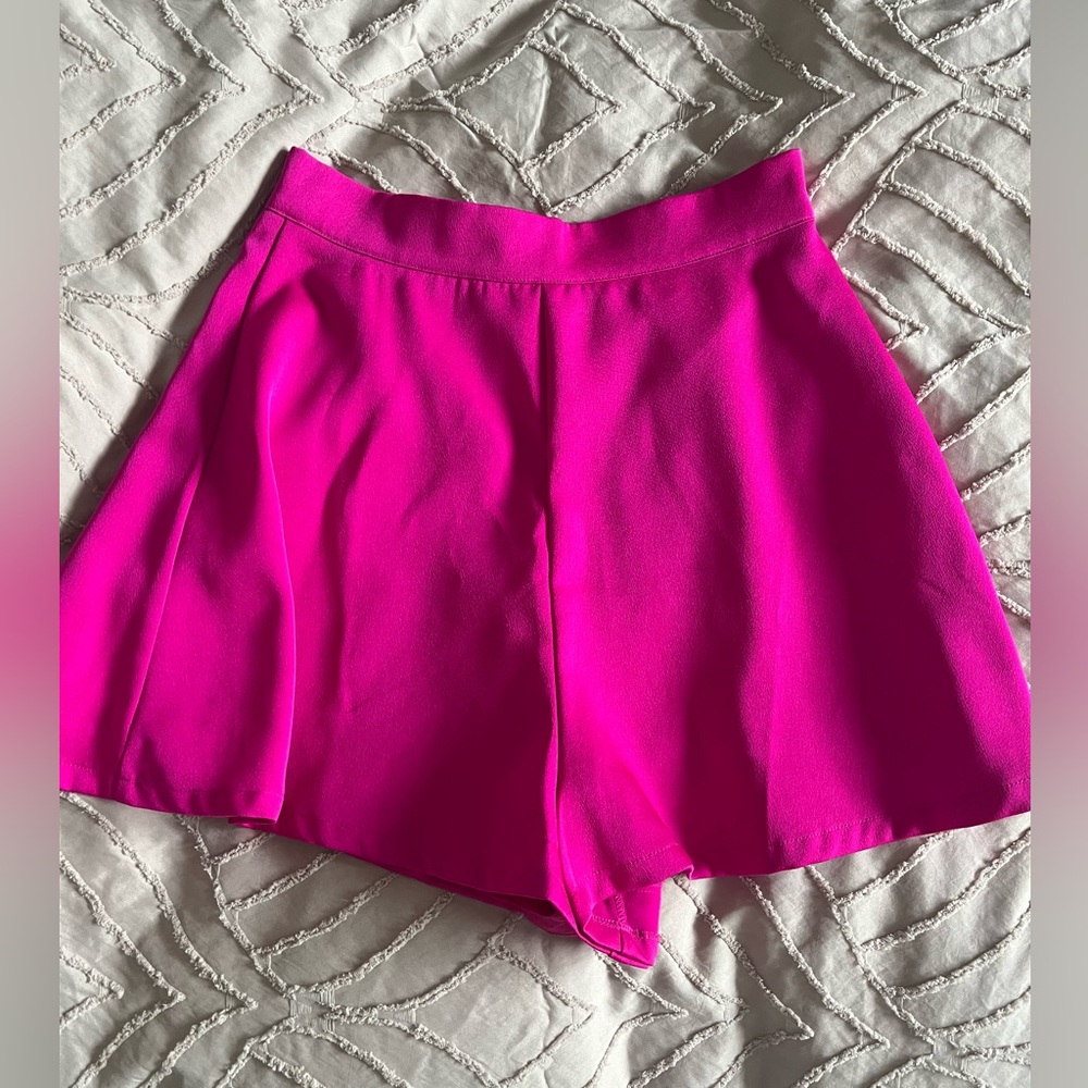 Pink high waisted shorts